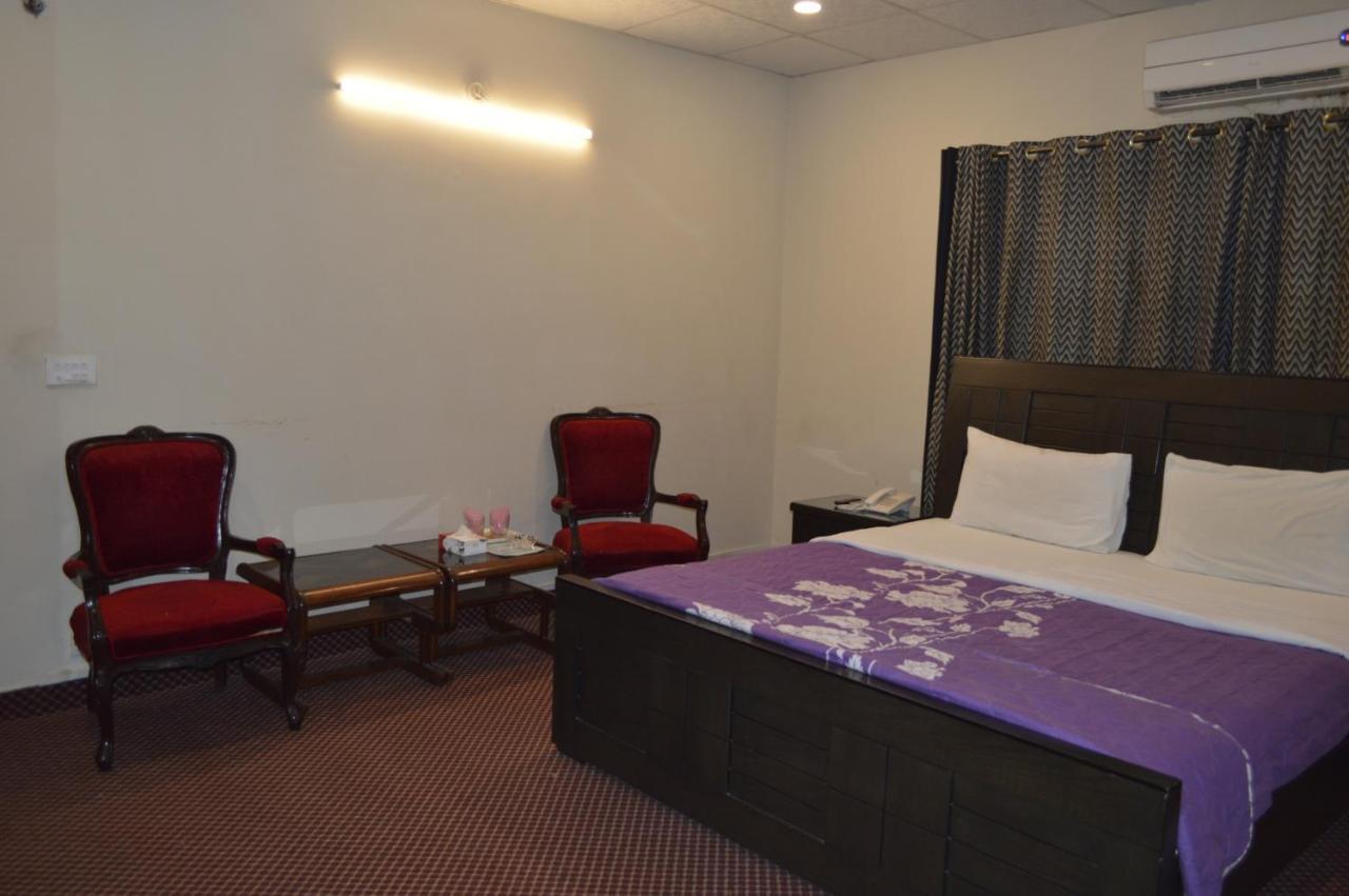 New Shelton Guest House איסלמאבד מראה חיצוני תמונה