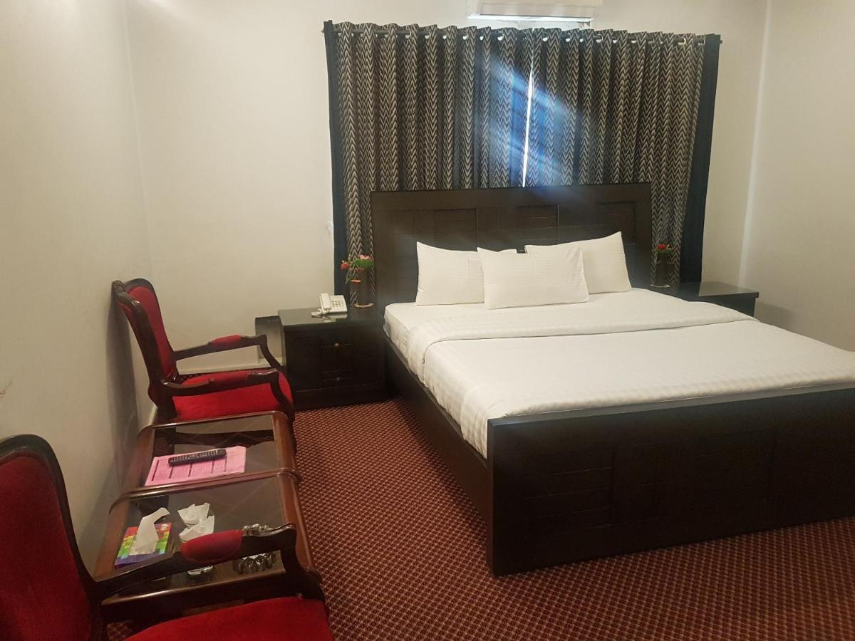 New Shelton Guest House איסלמאבד מראה חיצוני תמונה