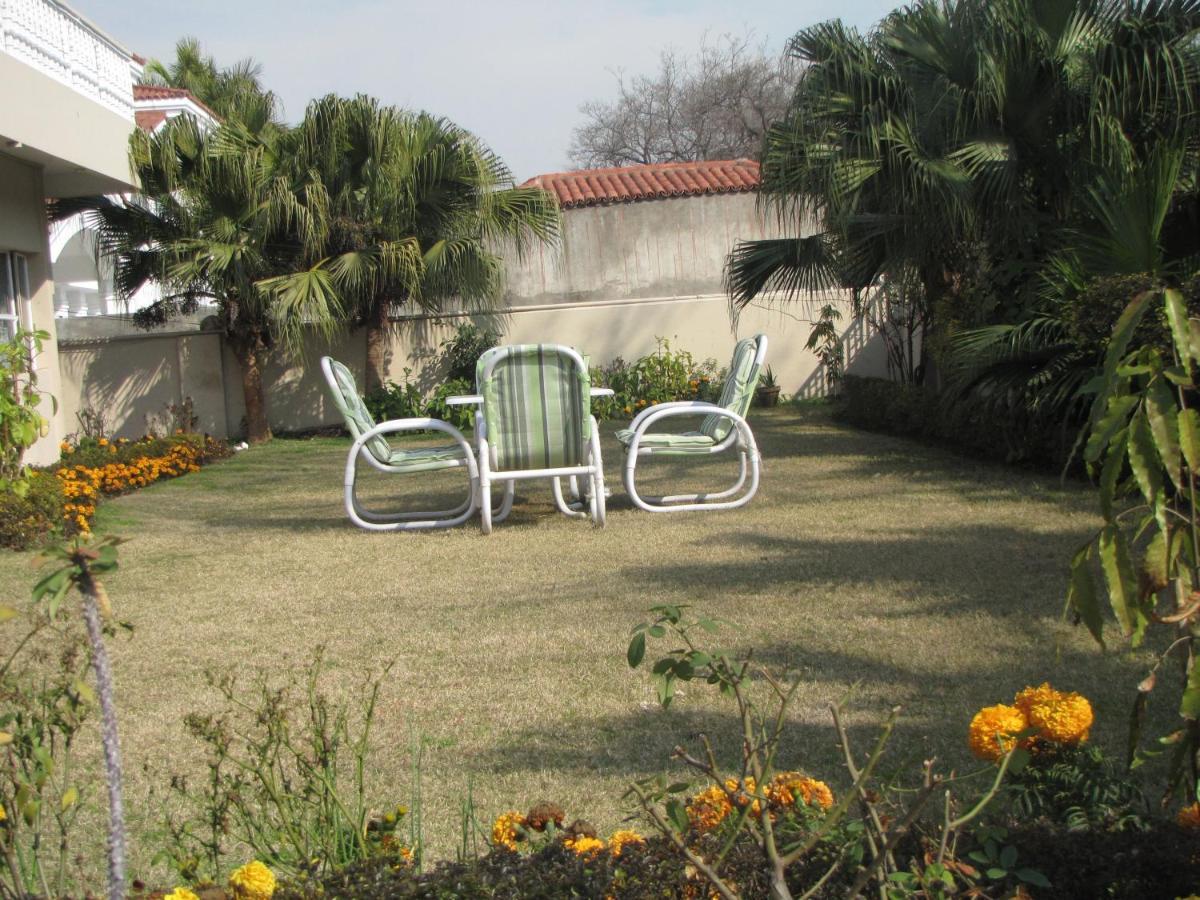 New Shelton Guest House איסלמאבד מראה חיצוני תמונה